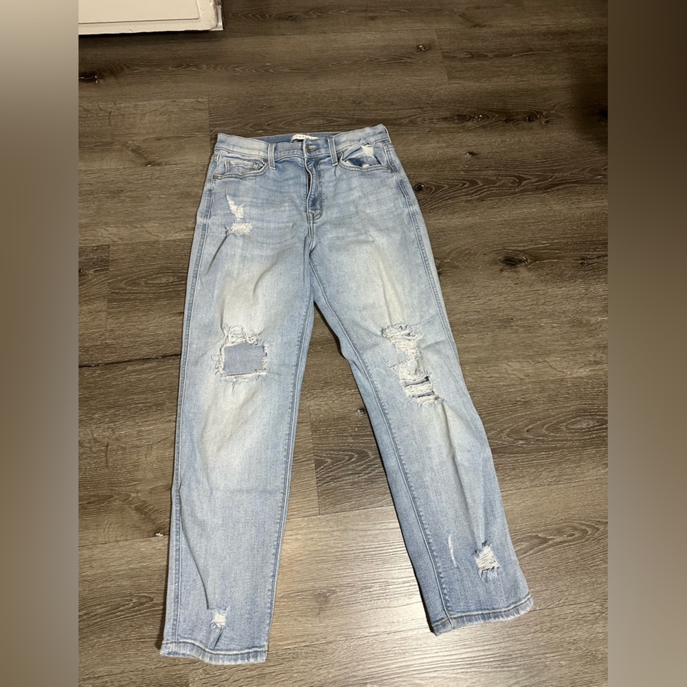 Eunina Light Blue Distressed Women Jeans